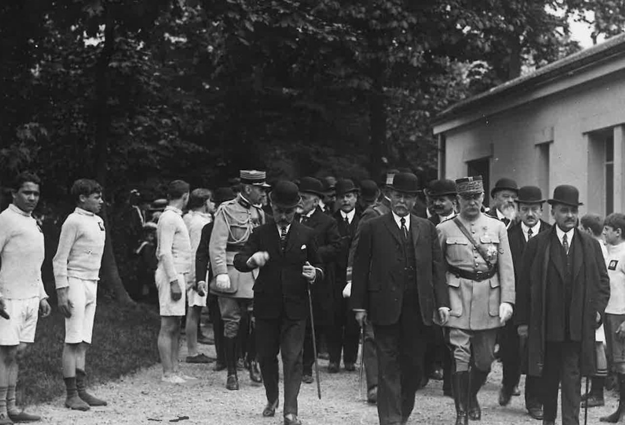 Léopold Bellan : Un Pionnier de l'Humanitaire et un visionnaire Républicain