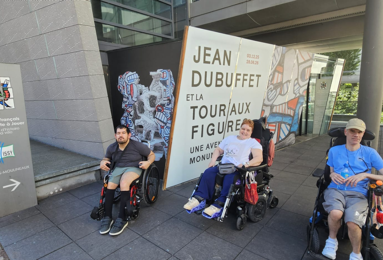 🎴 10 ans de partenariat entre le Musée de la Carte à Jouer d’Issy-les-Moulineaux et le Pôle Autonomie Léopold Bellan de Creil