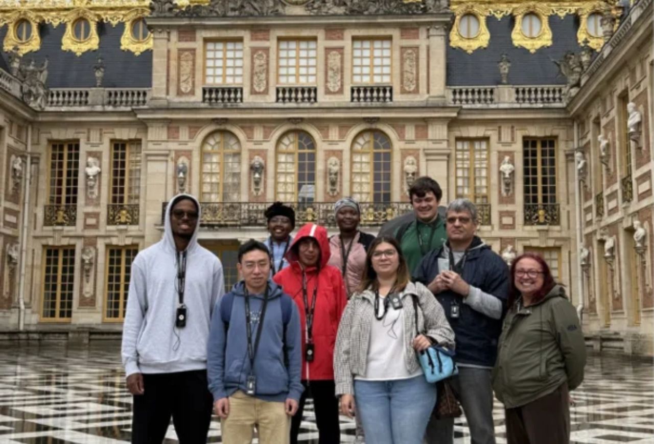 Le Pôle épilepsie de Créteil en visite au château de Versailles